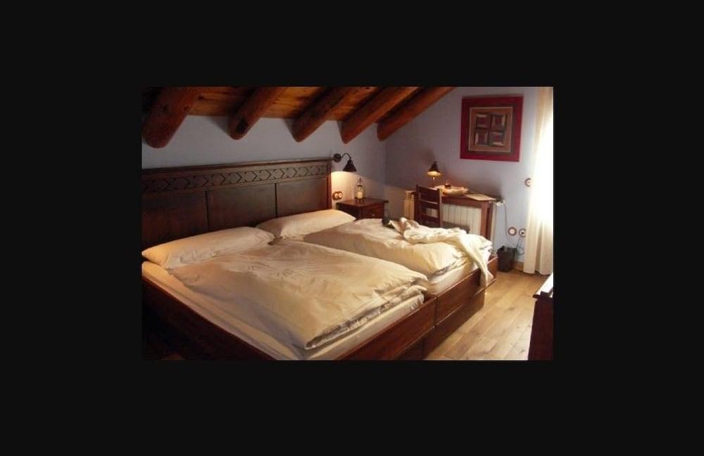 Hotel Rural El Mirador De Los Pirineos Santa Cruz de la Serós 外观 照片
