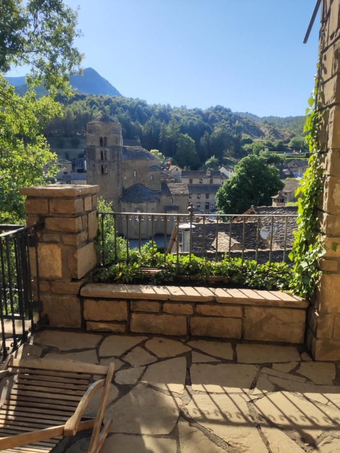 Hotel Rural El Mirador De Los Pirineos Santa Cruz de la Serós 外观 照片
