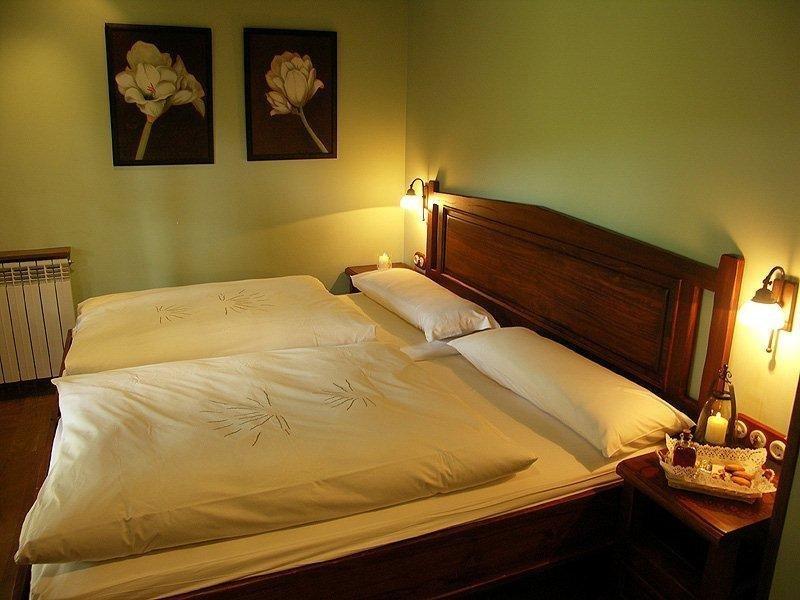 Hotel Rural El Mirador De Los Pirineos Santa Cruz de la Serós 外观 照片