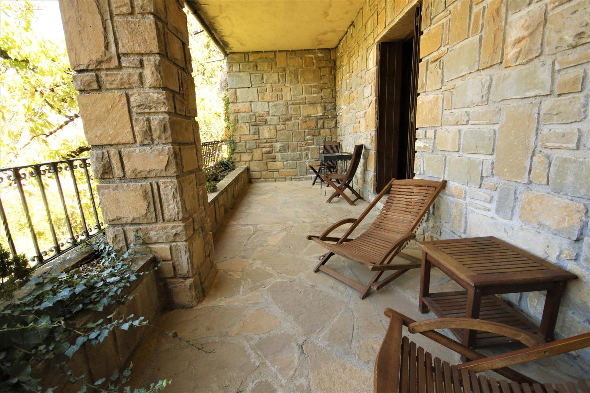 Hotel Rural El Mirador De Los Pirineos Santa Cruz de la Serós 外观 照片